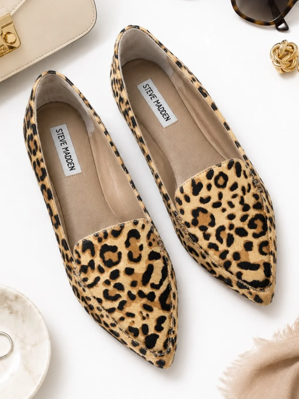 STEVE MADDEN Feather Leopard Calf Hair Pointed Toe Flats Loafers Size 8.5